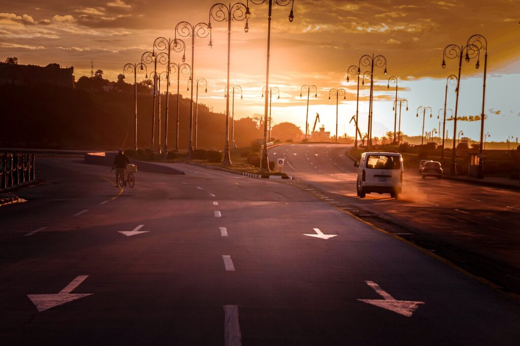 sunset, roads, traffic-5809870.jpg